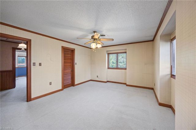 1463 Charlotte Highway, Mooresville, NC 28115