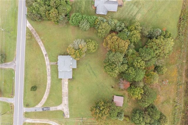 1463 Charlotte Highway, Mooresville, NC 28115