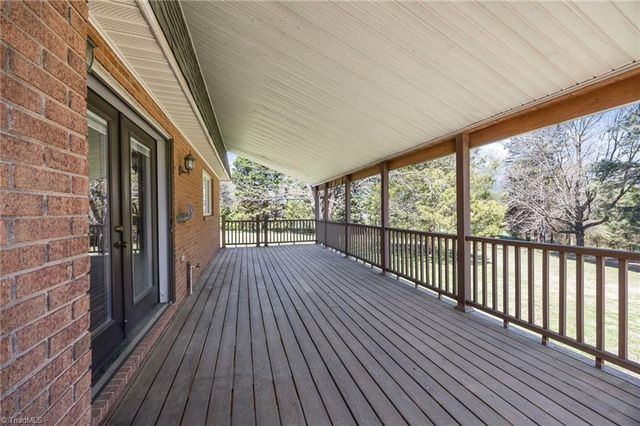 1463 Charlotte Highway, Mooresville, NC 28115