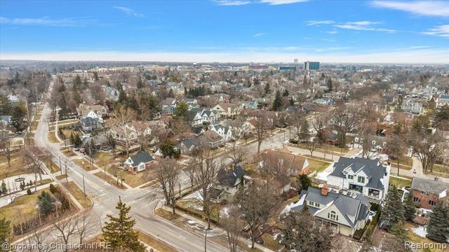 1119 Southfield Road, Birmingham, MI 48009