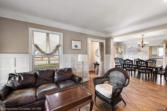 1119 Southfield Road, Birmingham, MI 48009