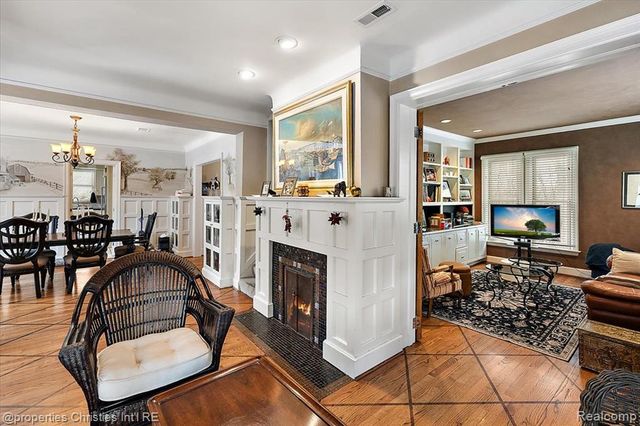 1119 Southfield Road, Birmingham, MI 48009