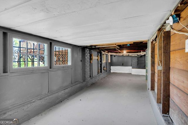 865 Rose Circle SW, Atlanta, GA 30310