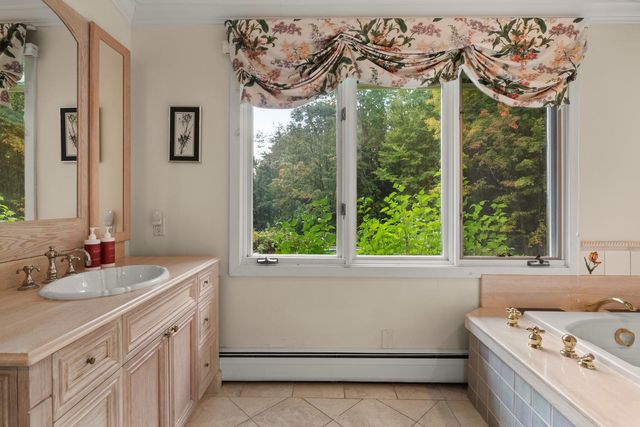 835 Alpine View Road, Stowe, VT 05672