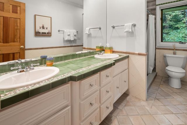 835 Alpine View Road, Stowe, VT 05672