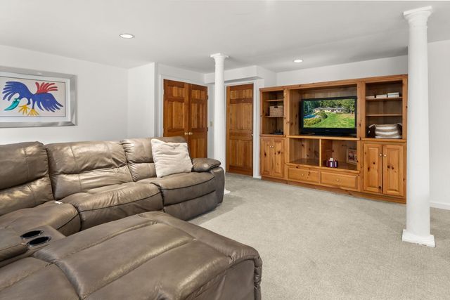 835 Alpine View Road, Stowe, VT 05672