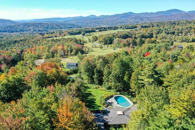 835 Alpine View Road, Stowe, VT 05672