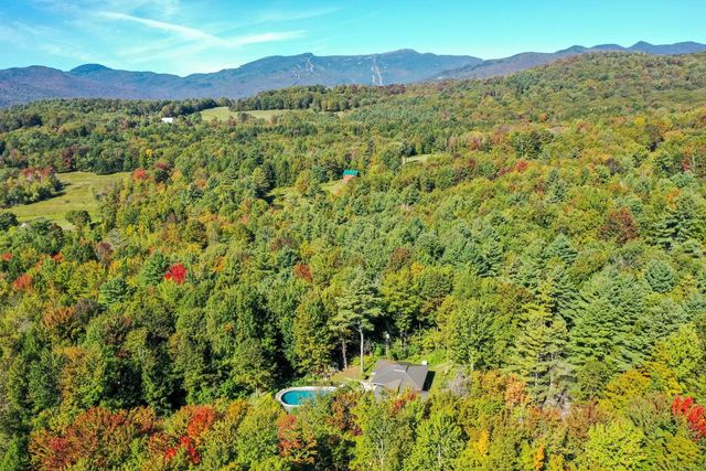 835 Alpine View Road, Stowe, VT 05672