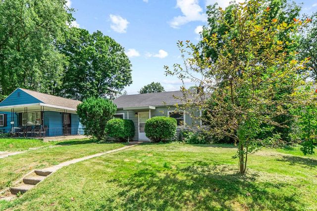 1327 Fay Drive, Fort Wayne, IN 46807