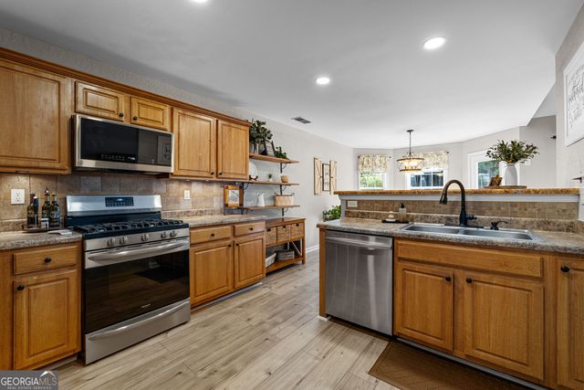 47 Kendall Street, Newnan, GA 30263