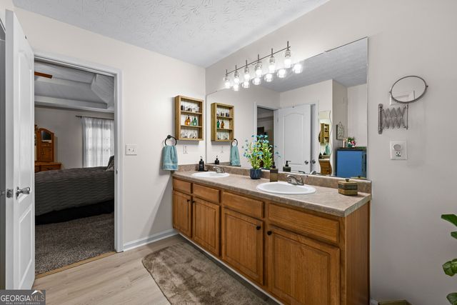 47 Kendall Street, Newnan, GA 30263