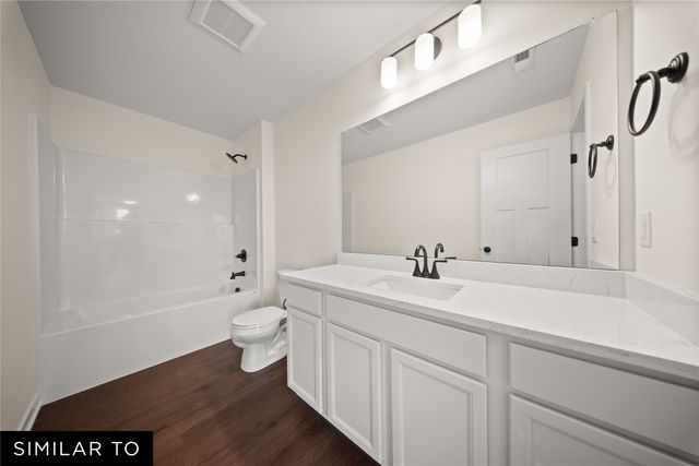 1490 Cedar Street, Waukee, IA 50263