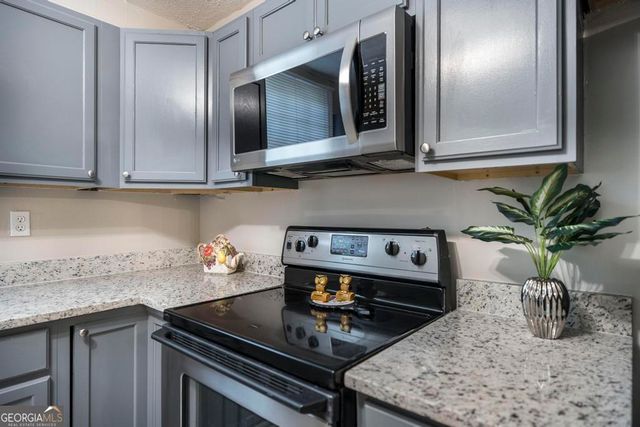 1336 Peavy Drive, Macon, GA 31206