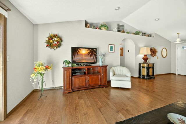 2366 Winslow Park Drive, Medford, OR 97504