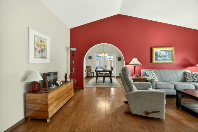 2366 Winslow Park Drive, Medford, OR 97504