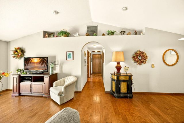 2366 Winslow Park Drive, Medford, OR 97504