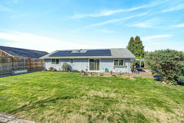 2366 Winslow Park Drive, Medford, OR 97504
