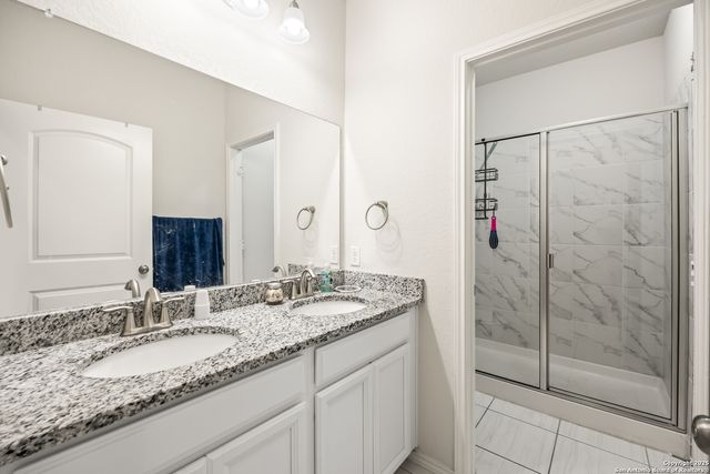 515 Brittnie Brk, San Antonio, TX 78260