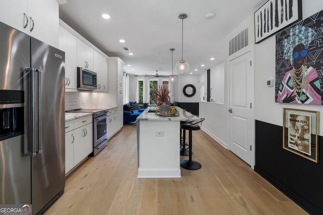 371 Pratt Drive SE 207, Atlanta, GA 30315