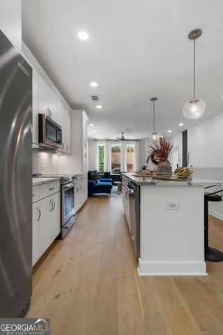 371 Pratt Drive SE 207, Atlanta, GA 30315