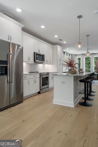 371 Pratt Drive SE 207, Atlanta, GA 30315