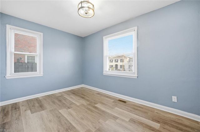 3829 Roads View AVE, Hampton, VA 23669