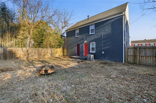 3829 Roads View AVE, Hampton, VA 23669