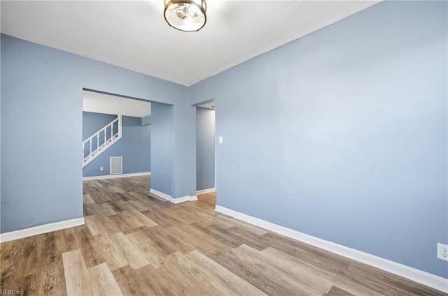 3829 Roads View AVE, Hampton, VA 23669