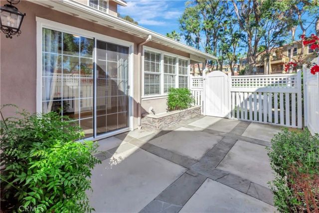 41 Paseo Simpatico, Rancho Santa Margarita, CA 92688