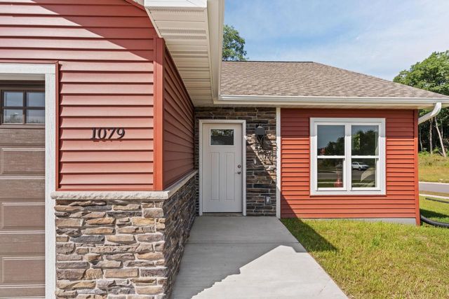 1079 Armida Court, Reedsburg, WI 53959