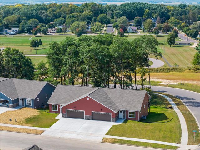 1079 Armida Court, Reedsburg, WI 53959