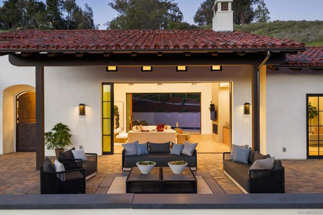 5758-60 Las Palomas, Rancho Santa Fe, CA 92067