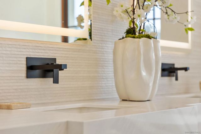 5758-60 Las Palomas, Rancho Santa Fe, CA 92067