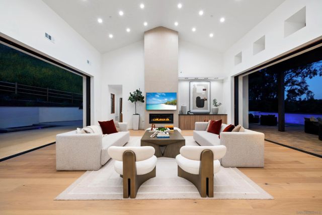 5758-60 Las Palomas, Rancho Santa Fe, CA 92067