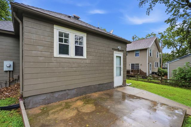 2216 Franklin Street, Cedar Falls, IA 50613