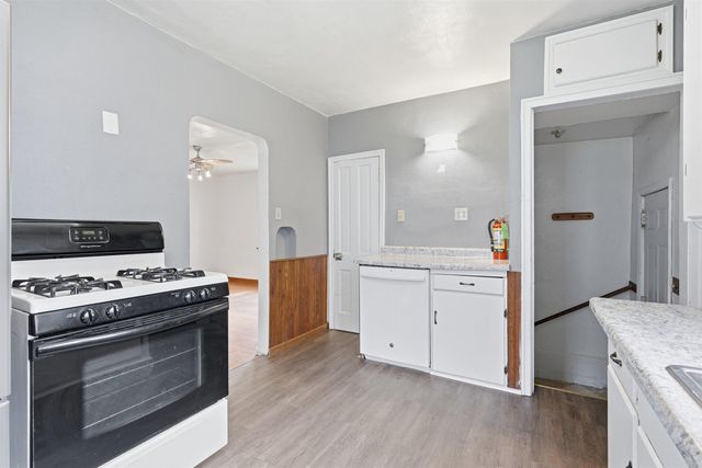 2216 Franklin Street, Cedar Falls, IA 50613