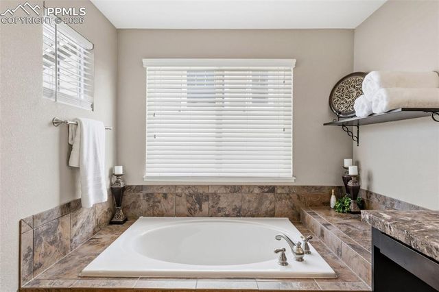 837 Altamont Ridge Drive, Colorado Springs, CO 80921