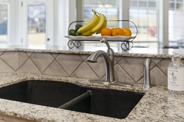 11002 S Madison Street, Jenks, OK 74037