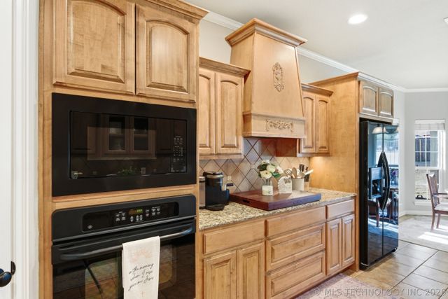 11002 S Madison Street, Jenks, OK 74037