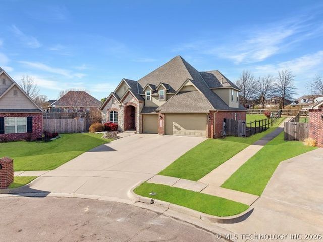 11002 S Madison Street, Jenks, OK 74037