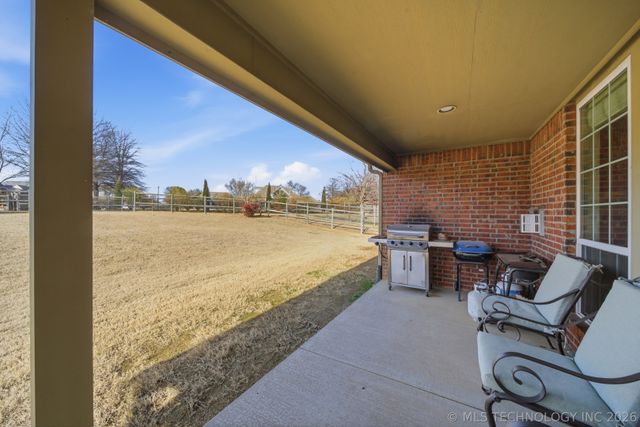 11002 S Madison Street, Jenks, OK 74037