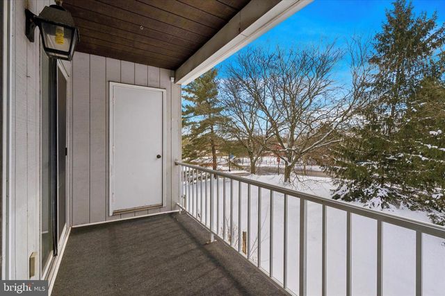 1219-B CROSSHILL CT, Lansdale, PA 19446