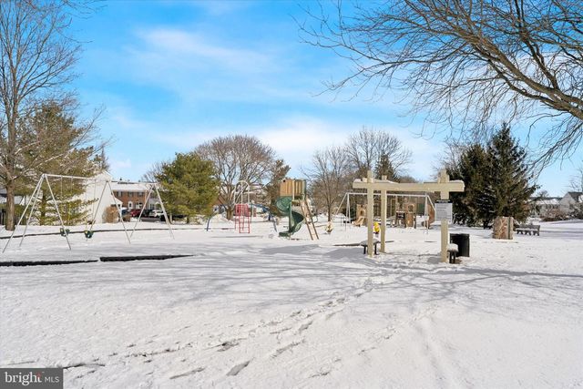 1219-B CROSSHILL CT, Lansdale, PA 19446