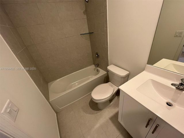 11912 SW 244th Ln 11912, Homestead, FL 33032