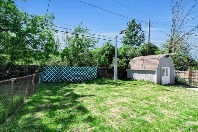 34 Yvette Drive, Cheektowaga, NY 14227