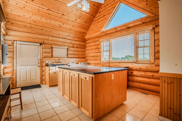 18420 S 975th Road, Stockton, MO 65785