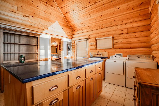 18420 S 975th Road, Stockton, MO 65785