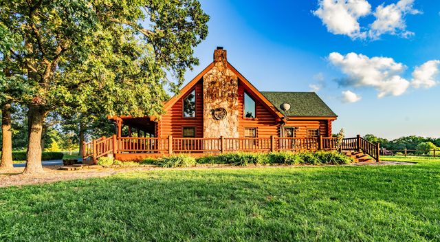 18420 S 975th Road, Stockton, MO 65785