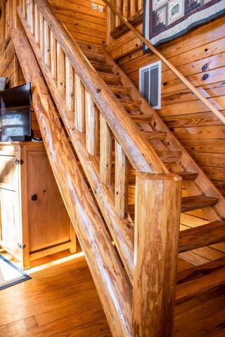 18420 S 975th Road, Stockton, MO 65785