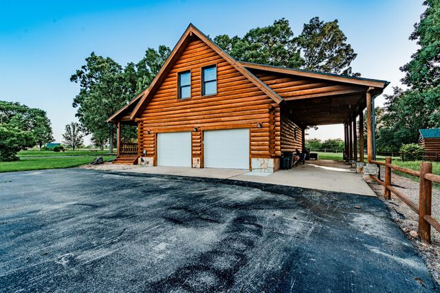 18420 S 975th Road, Stockton, MO 65785